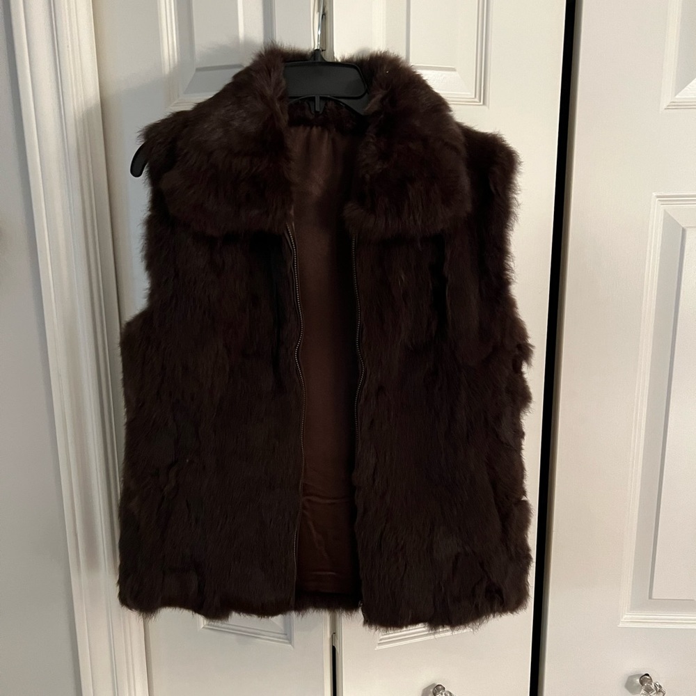 Surrell Rabbit Fur Vest - Picture 2 of 6